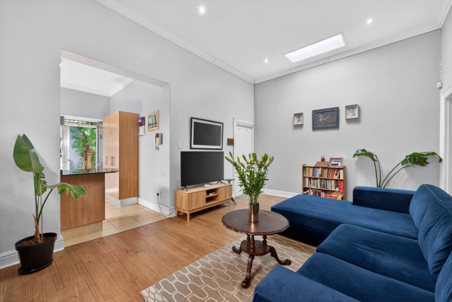 2 Bedroom Property for Sale in Oranjezicht Western Cape